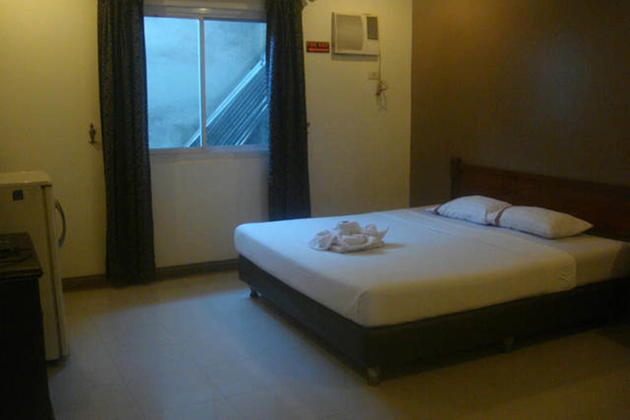 Balibago Villa Hotel Angeles Dış mekan fotoğraf