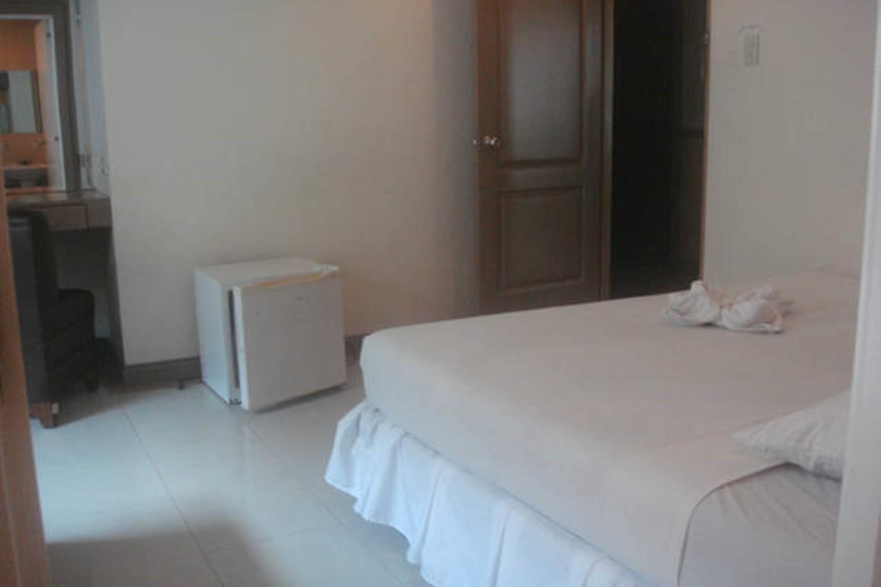 Balibago Villa Hotel Angeles Dış mekan fotoğraf