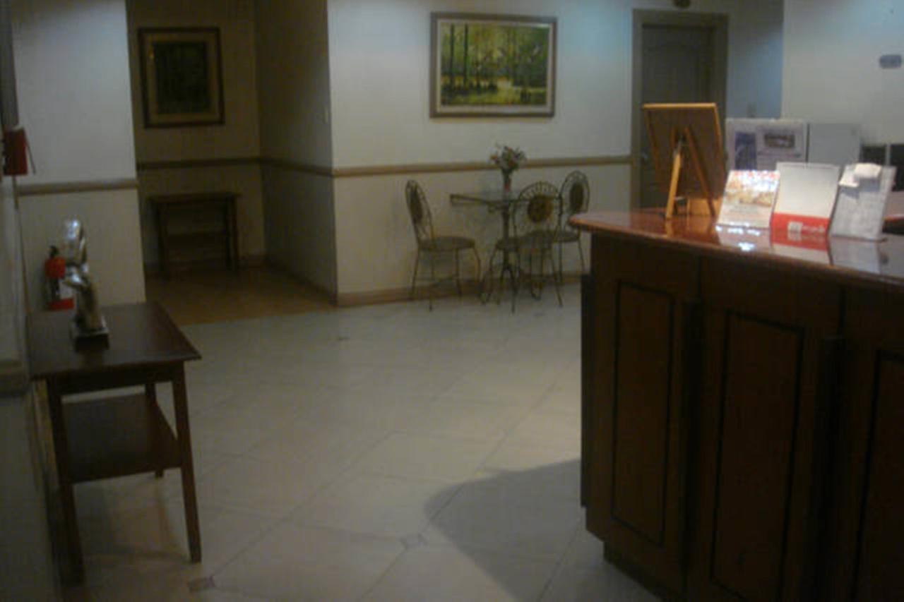 Balibago Villa Hotel Angeles Dış mekan fotoğraf